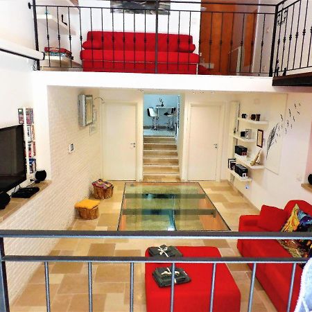 Regina Viarum Apartment, Historic City Centre Brindisi Bagian luar foto