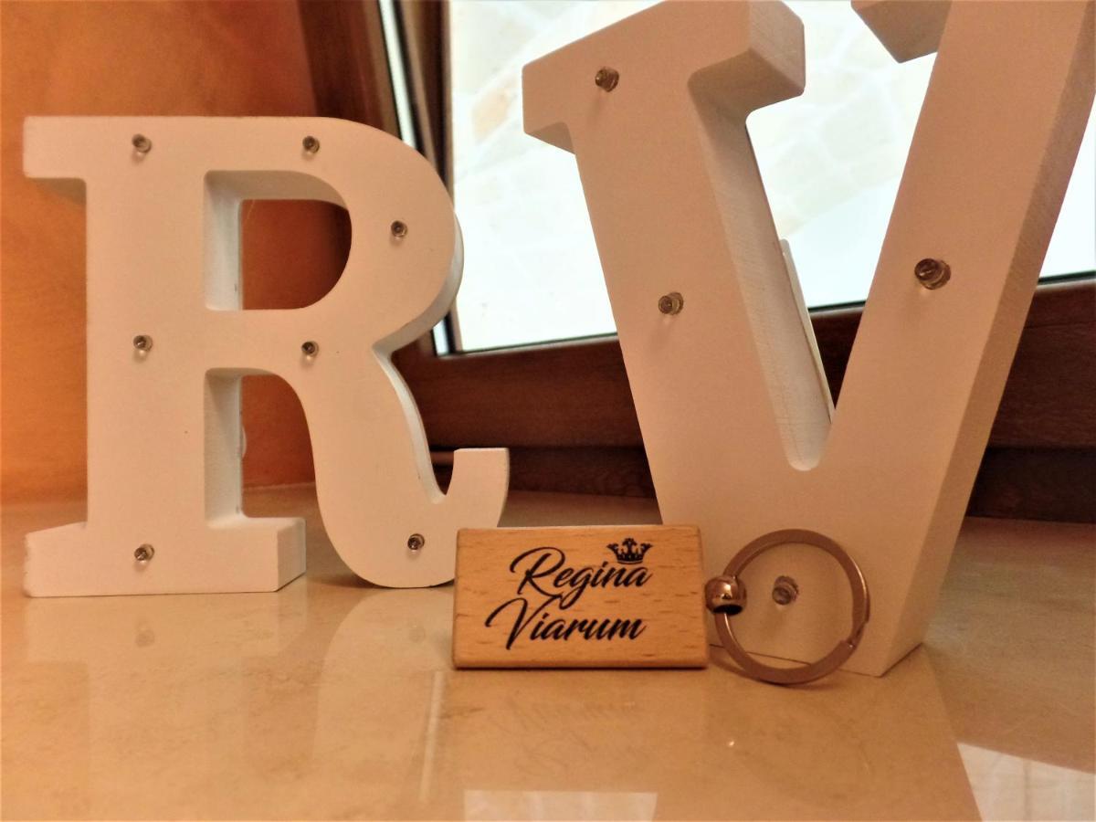 Regina Viarum Apartment, Historic City Centre Brindisi Bagian luar foto