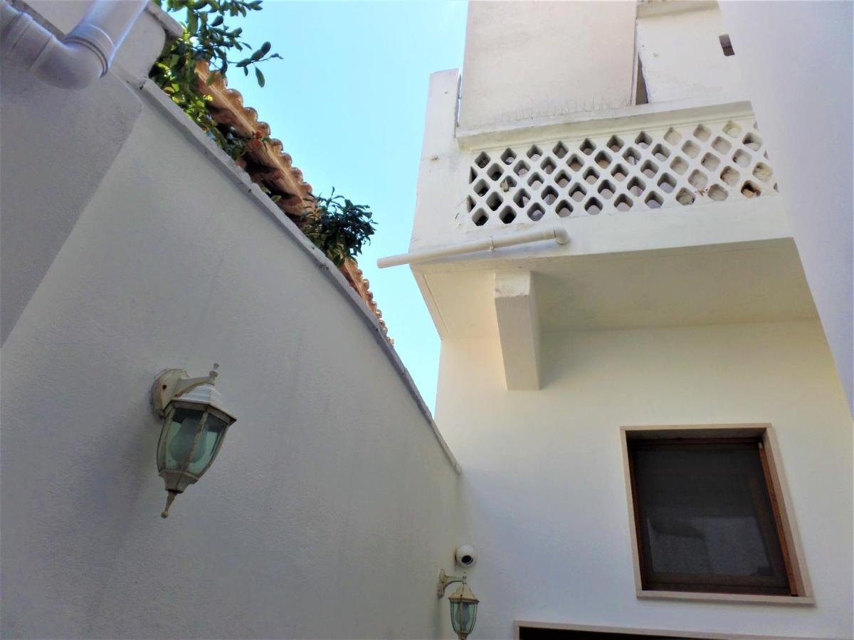 Regina Viarum Apartment, Historic City Centre Brindisi Bagian luar foto