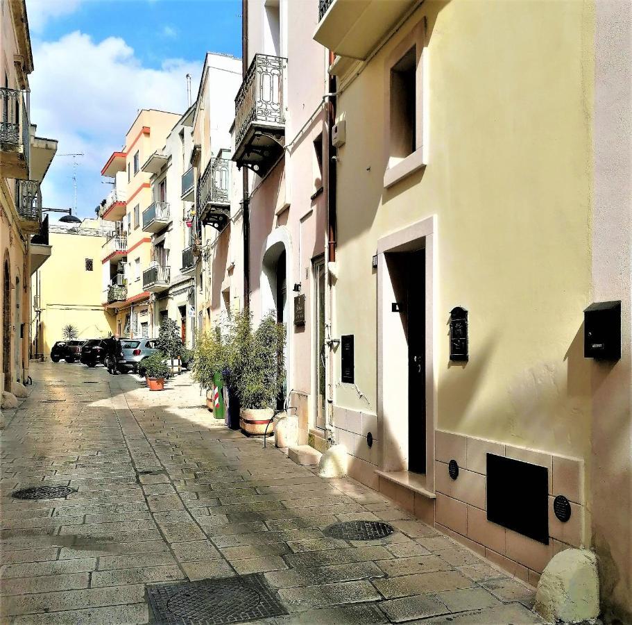 Regina Viarum Apartment, Historic City Centre Brindisi Bagian luar foto